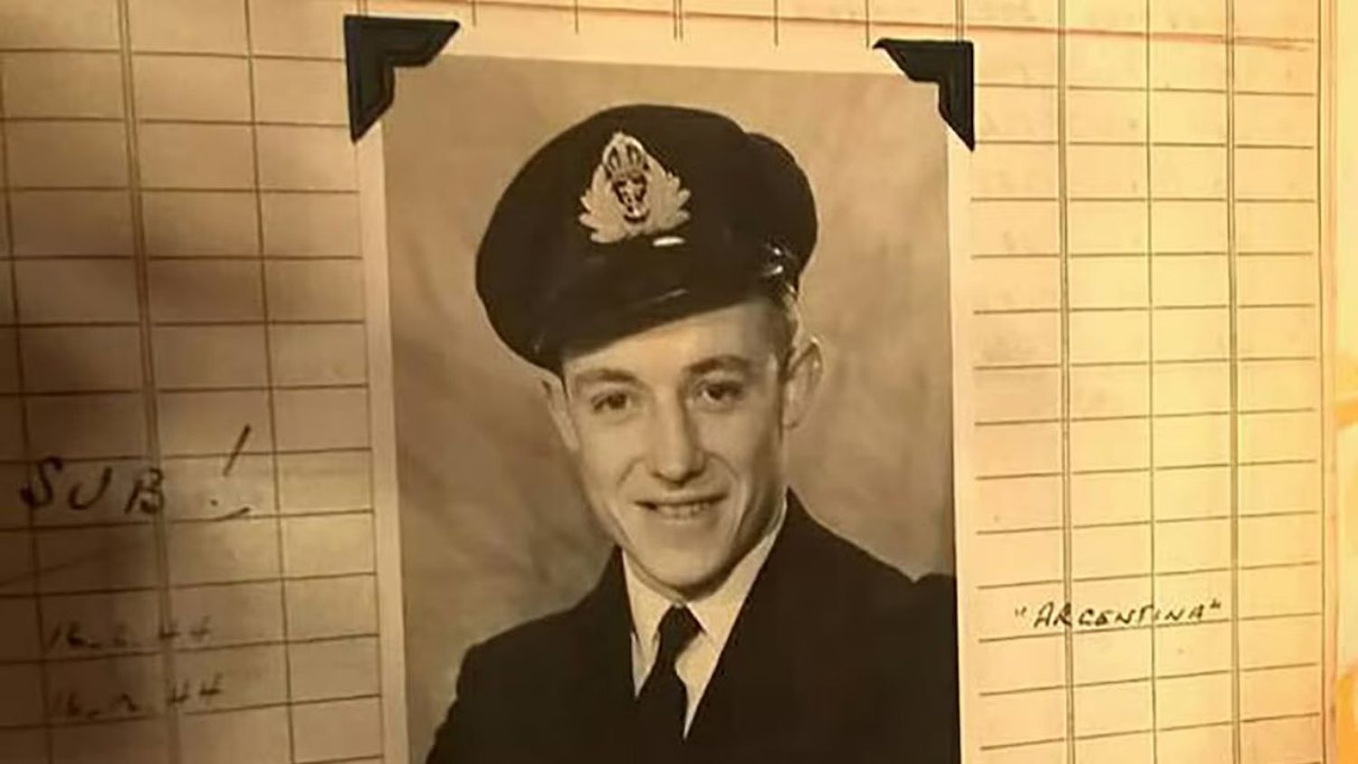 Last Argentine Spitfire Pilot in the Royal Navy During WWII, Dies at 107