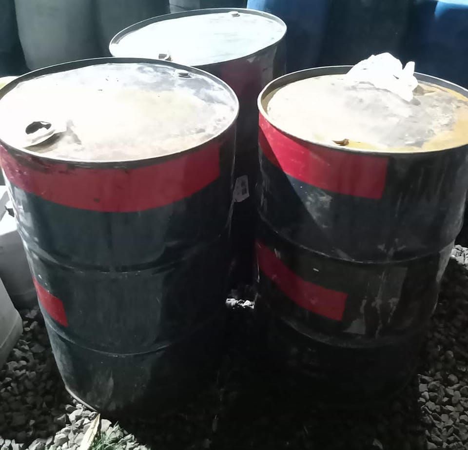 Operativo policial finalizó con tres tambores y 600 litros de combustible secuestrados