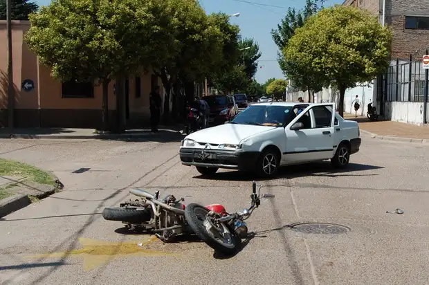 Un accidente sobre una estrella amarilla