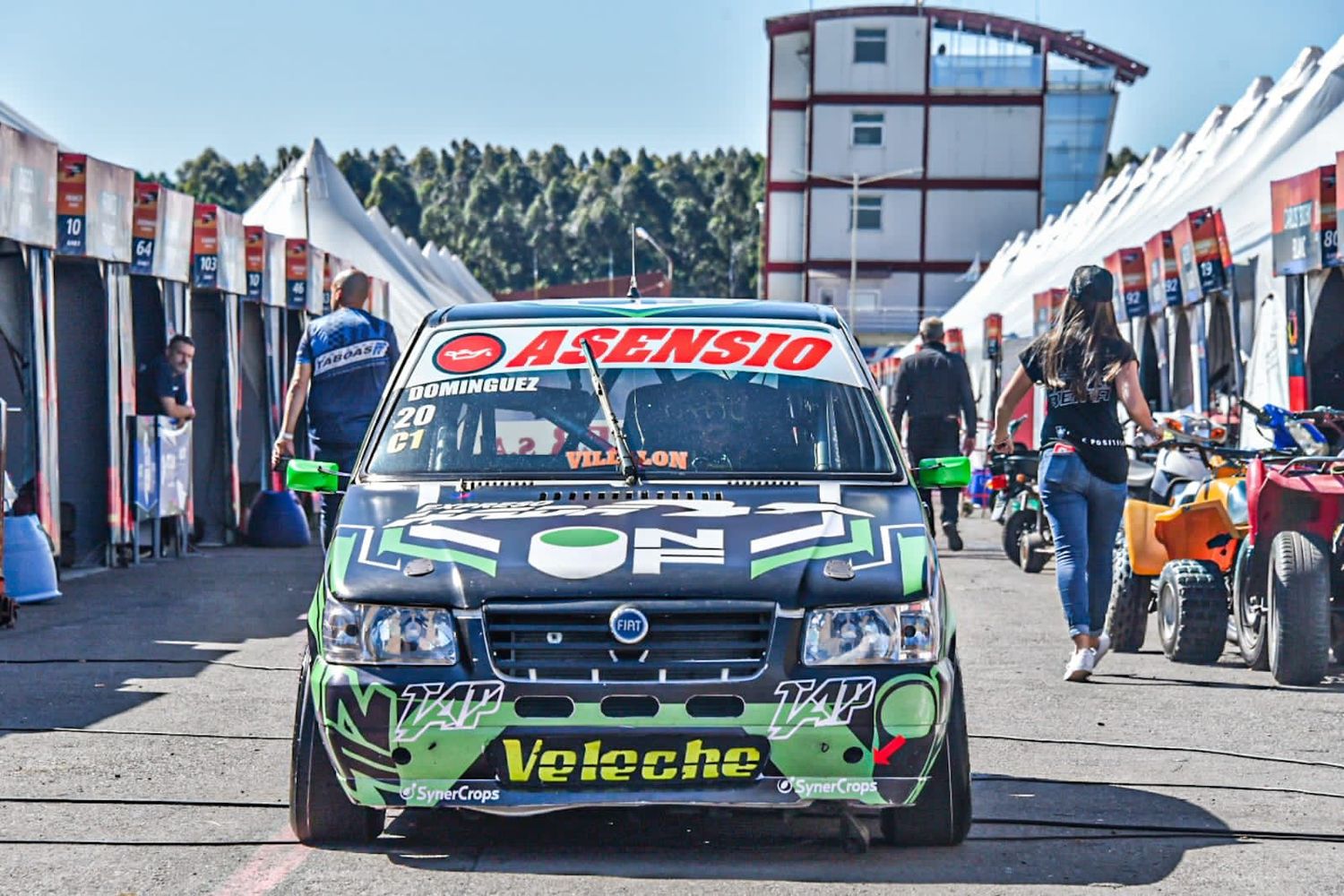 Turismo Pista: “Pescadito” Domínguez fue noveno en la segunda final del fin de semana para la clase 1