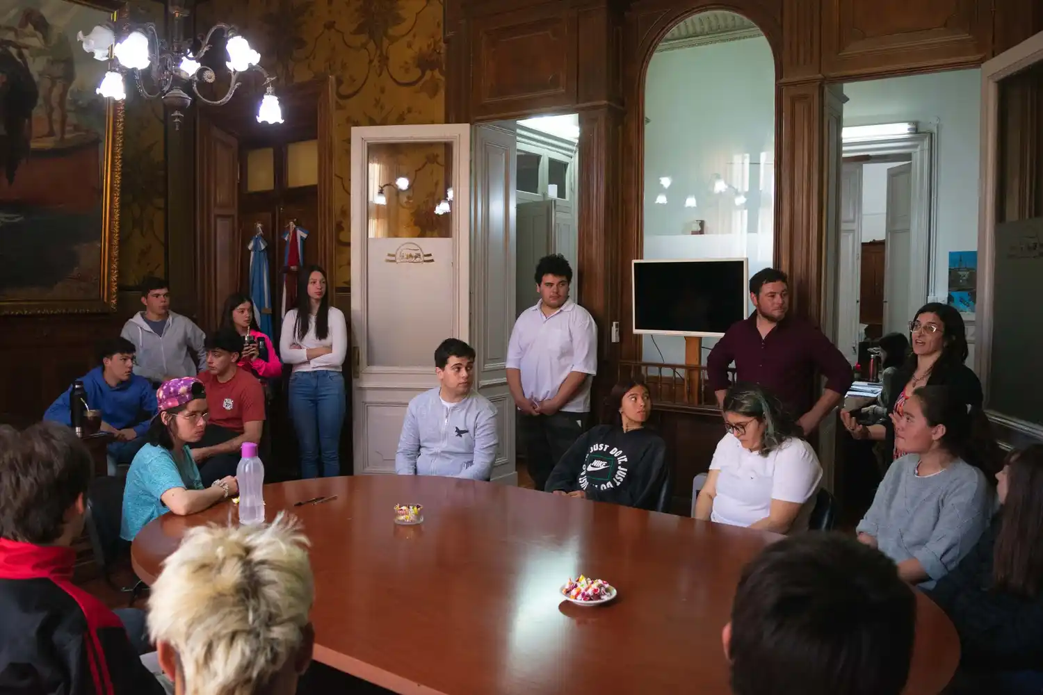 Alumnos realizaron una visita guiada por la municipalidad