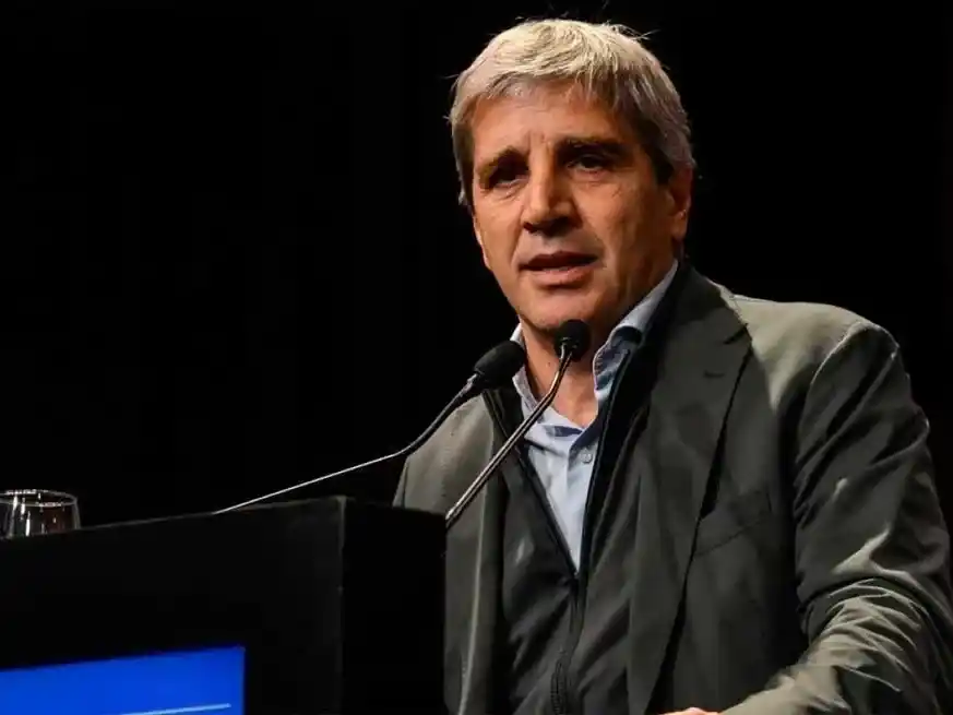 El ministro de Economía, Luis Caputo, aseguró que no es necesario devaluar.