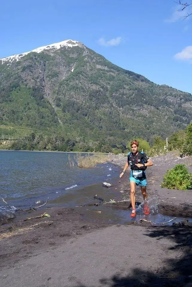 Simon, cuarto en Los Andes