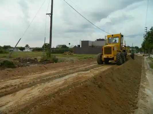 Realizan obras de consorcios vecinales: avanzan en agua, cloaca y cordón cuneta