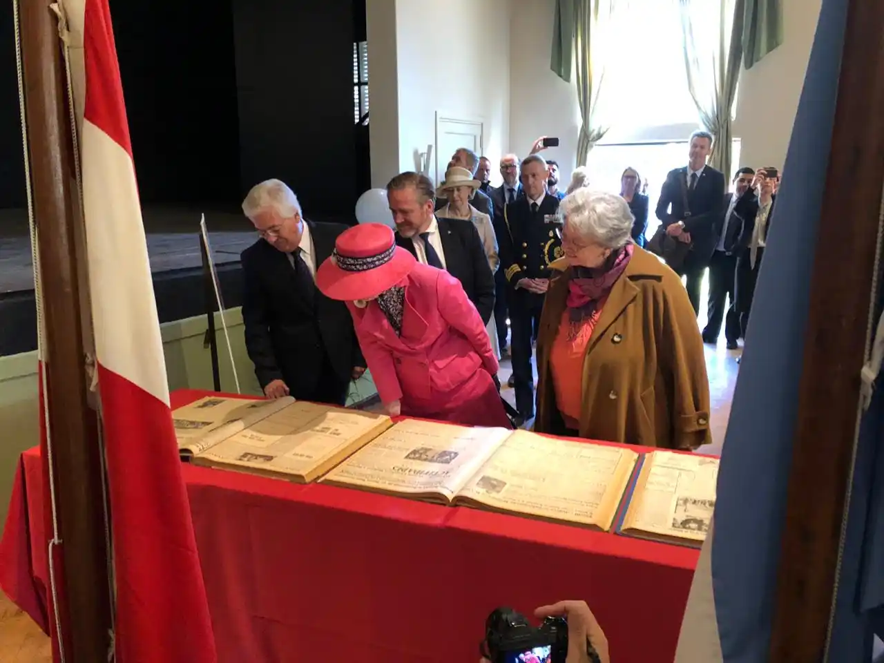 La galería de imágenes de la visita de la Reina en Tandil