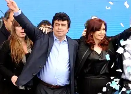 Para Espinoza, la imputación a Cristina es "una injusticia histórica"