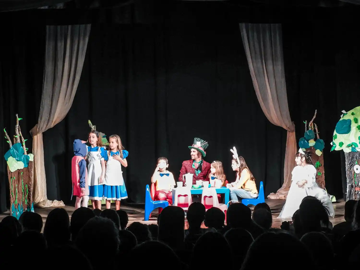 Entre las propuestas, este fin de semana se llevará a cabo la 33° edición del festival teatral de Teodelina. Archivo