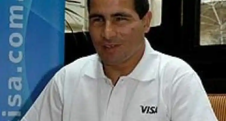 Charla de Silvio Velo en la Biblioteca