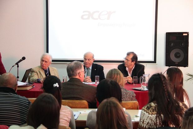 La UCU distinguió a Raúl Altman