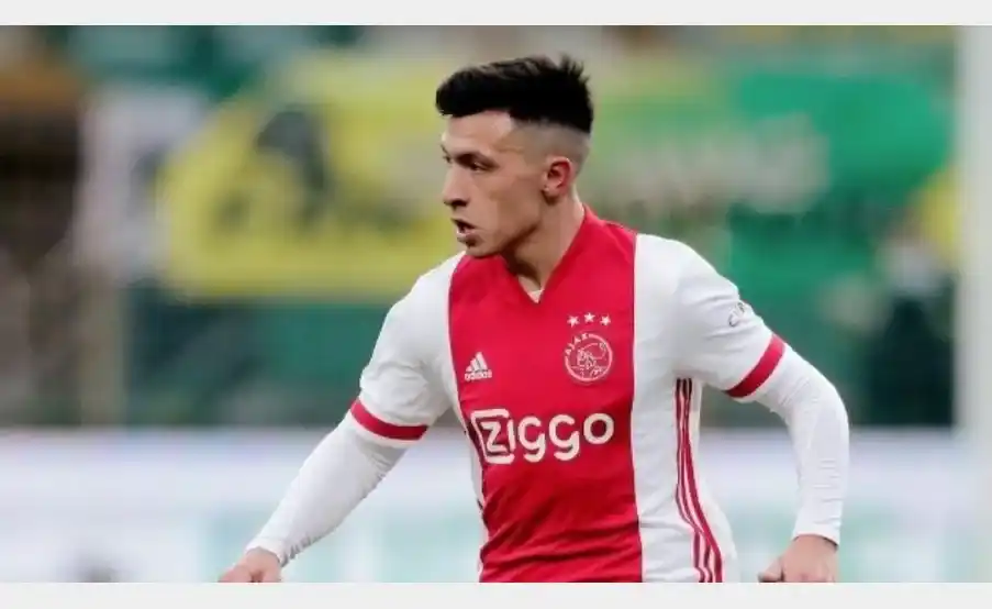 Lisandro Martínez podría ir al Barcelona