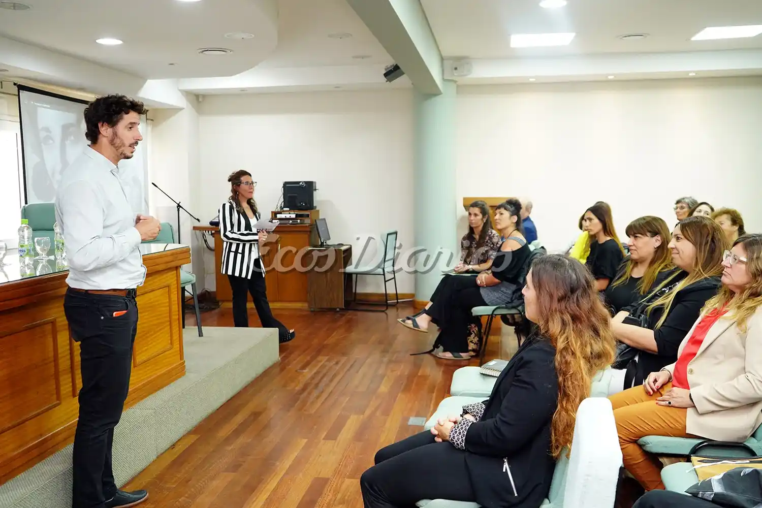 Palabras de apertura. Brindó Damián Unibaso, vicepresidente del Colegio de Abogados