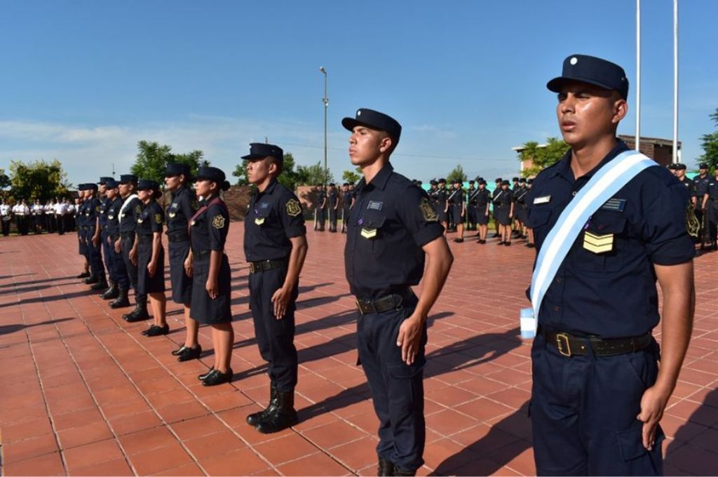 El asalto, bajo amenaza de arma de fuego sucedió a metros del Ministerio de Seguridad.