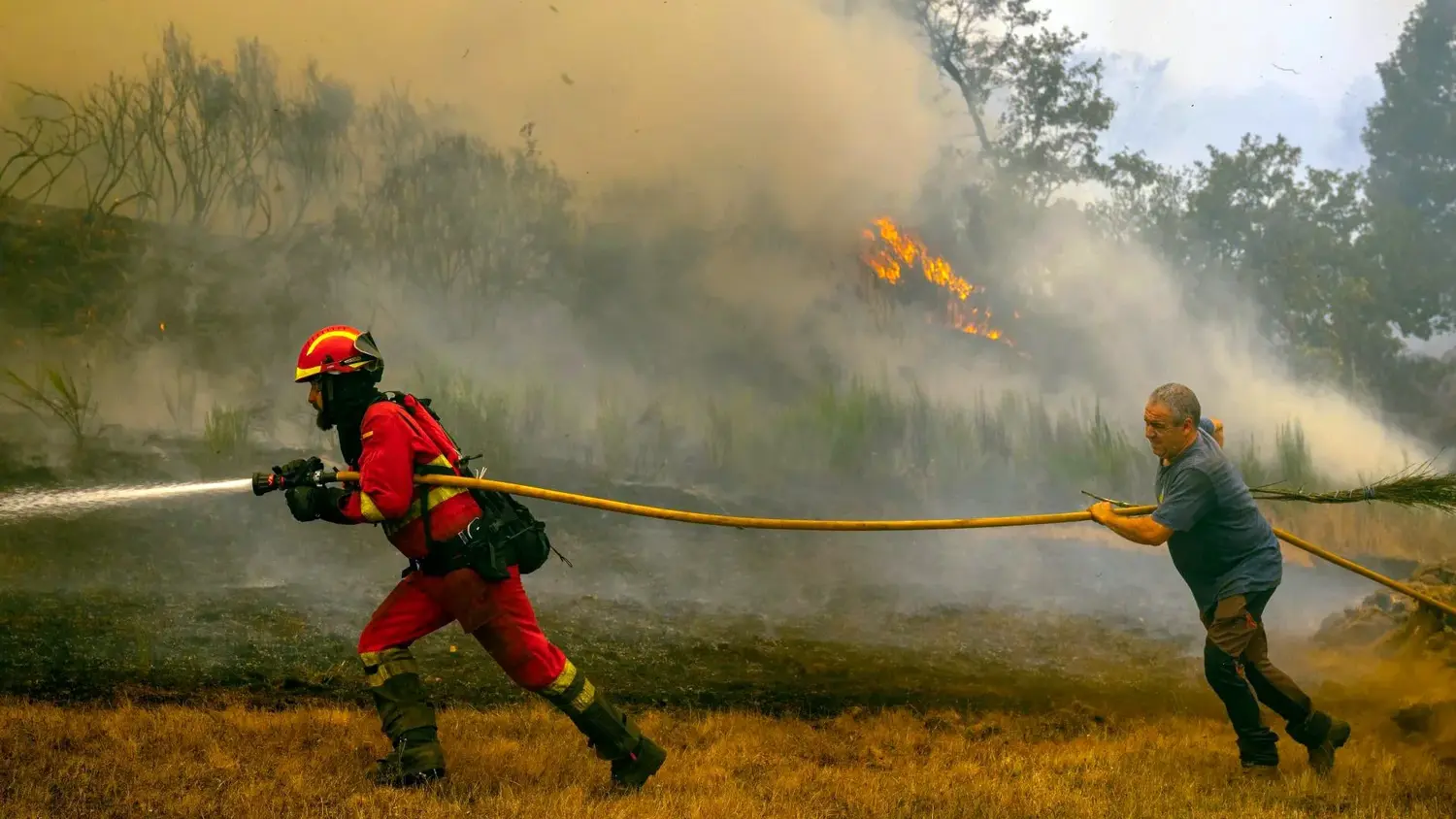 Incendios en España: "es un fuego que no lo pueden controlar", el relato de una corresponsal argentina