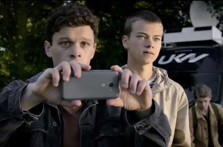 El futuro volvió: Black Mirror anuncia su regreso con un trailer