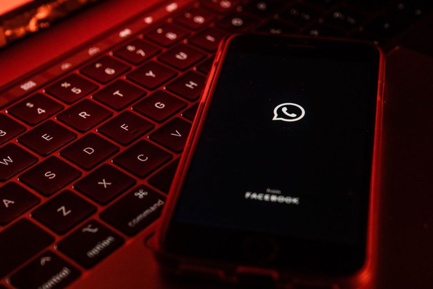 Cómo saber si alguien me eliminó o bloqueó de WhatsApp
