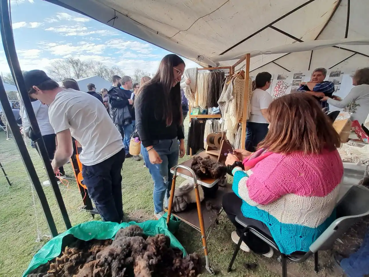 ALVARADO Patricia FERNANDEZ Jimena GOTUSSO Eduardo ovino facultad veterinaria 28-09-23 (2)
