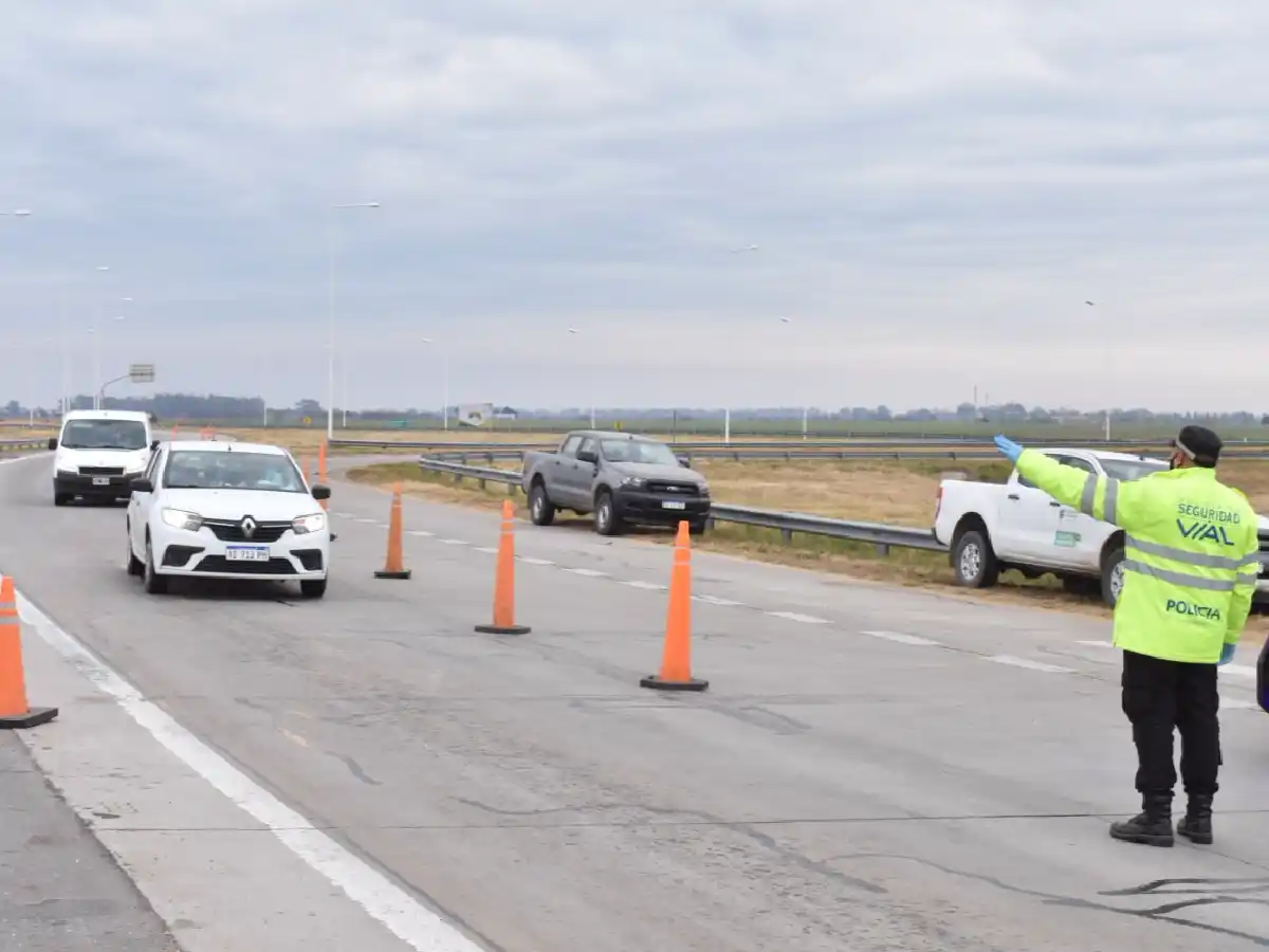 Autoridades provinciales recorrieron controles y centro de aislamiento en Frontera
