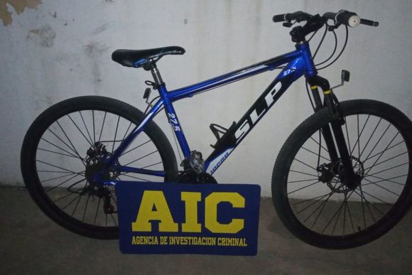 Detectives de la AIC lograron recuperar una bicicleta robada