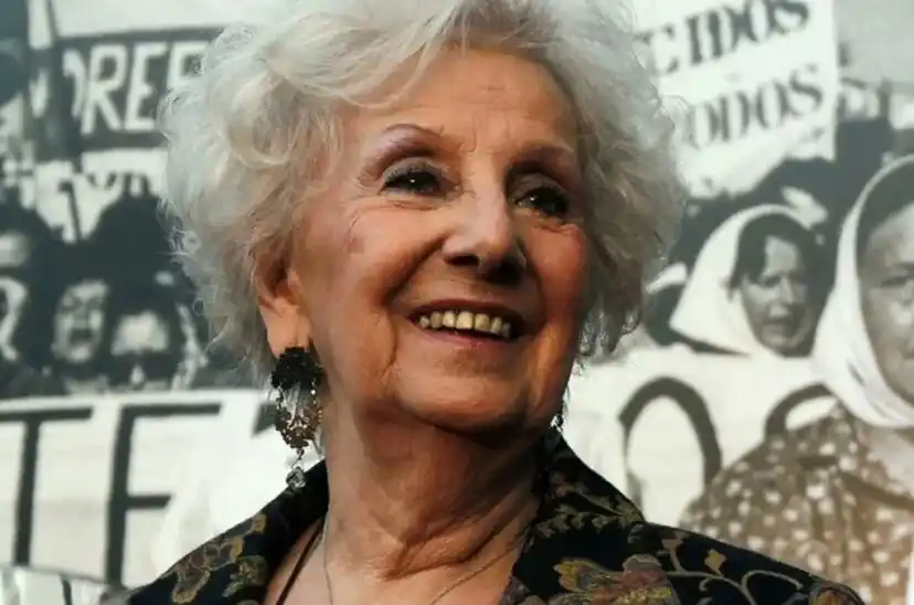 “Seguimos reclamando una ley contra funcionarios que desestimen los crímenes y a sus víctimas”, arremetió Carlotto.