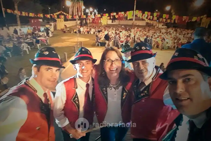 Los Auténticos del Ritmo en la Fiesta Provincial de la Valesana