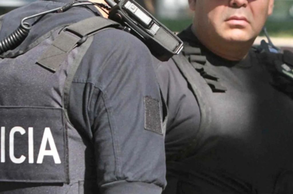 Terror en La Plata: falsos policías “allanaron” una casa y les robaron todo