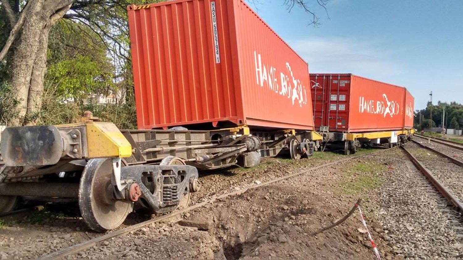 Descarriló un tren de cargas en San Pedro