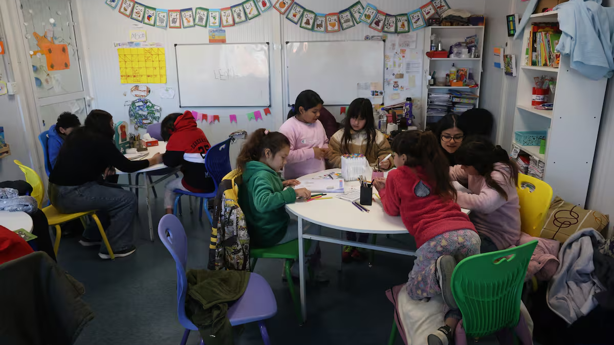 Un niño de 9 años amenazó con una tijera a sus compañeros en una escuela de Santa Fe