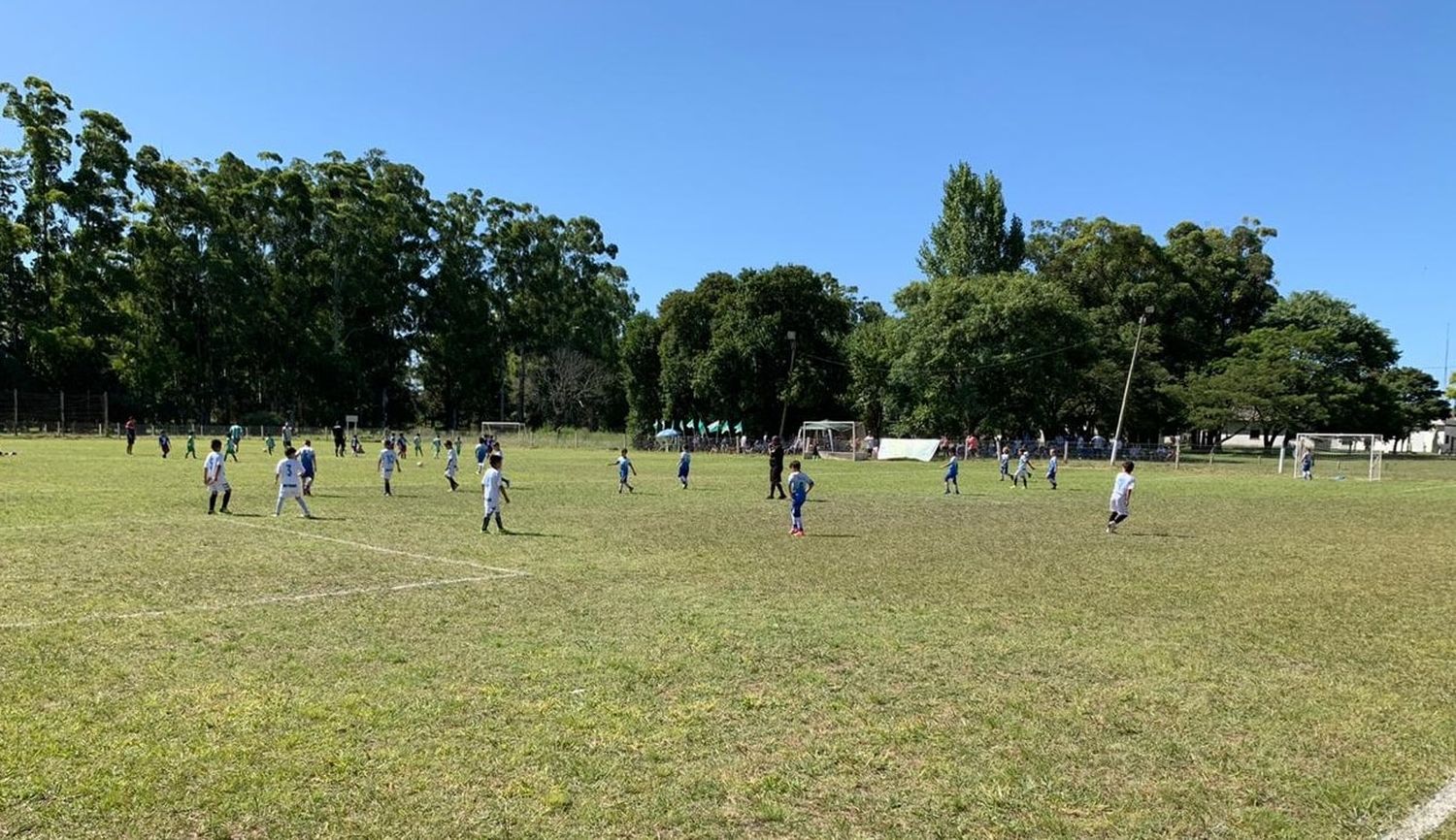 La pasión futbolera vuelve a la cancha en el Torneo Amistad