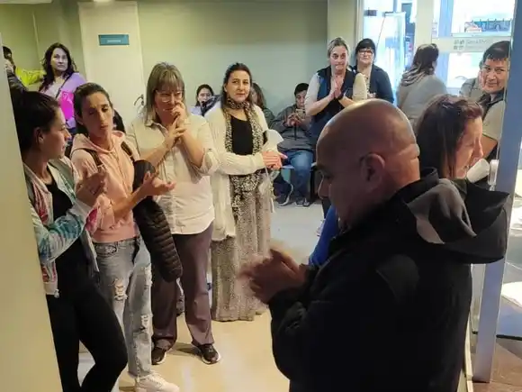 Trabajadores del Sanatorio Belgrano amenazan con un paro por 24 horas si no cobran el sueldo