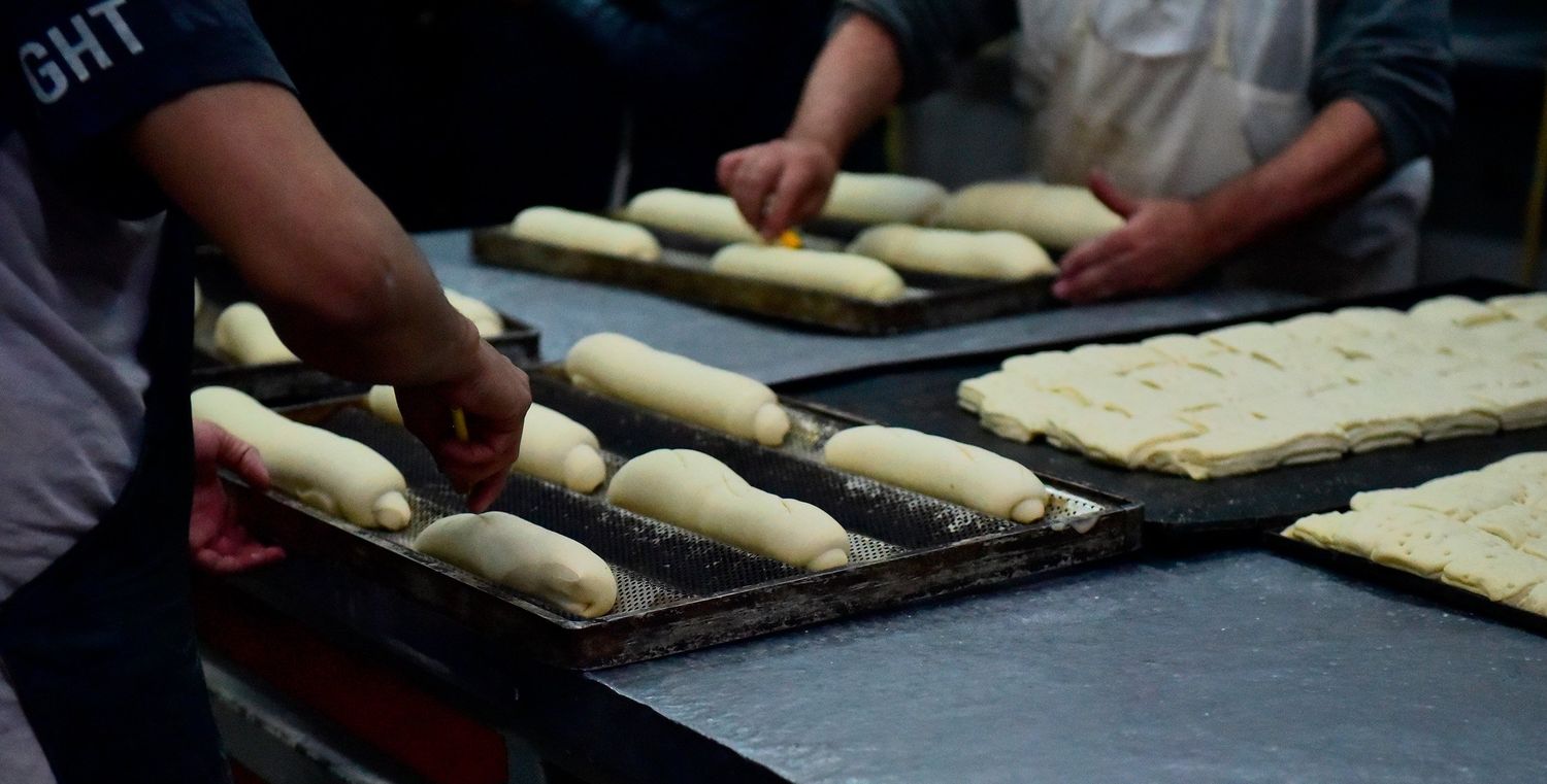 Los criollos del 25 se hornean en la panadería de la cárcel de San Francisco