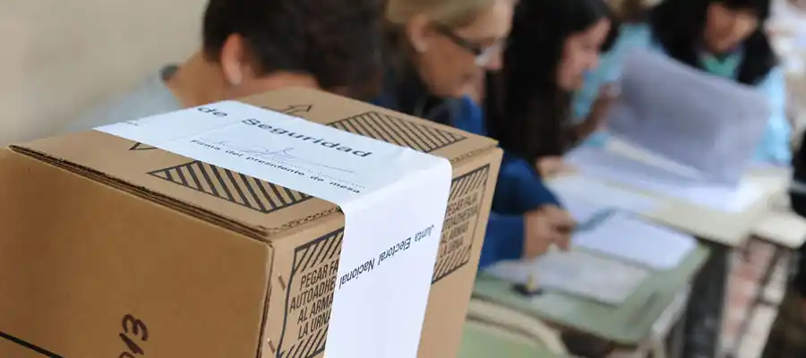 Capacitan a autoridades de mesa en Pueblo Belgrano