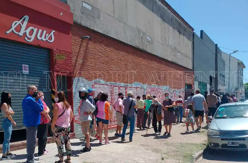 "Mar del Plata en verano siempre funciona a pleno en el área de salud"