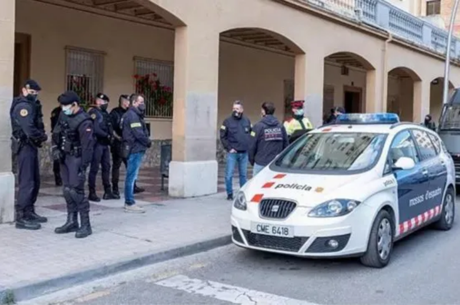 Le cortó el pene a su jefe, denunció que la violaba