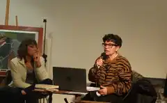 "Tenemos que defender la posibilidad de no pensar sólo individualmente"