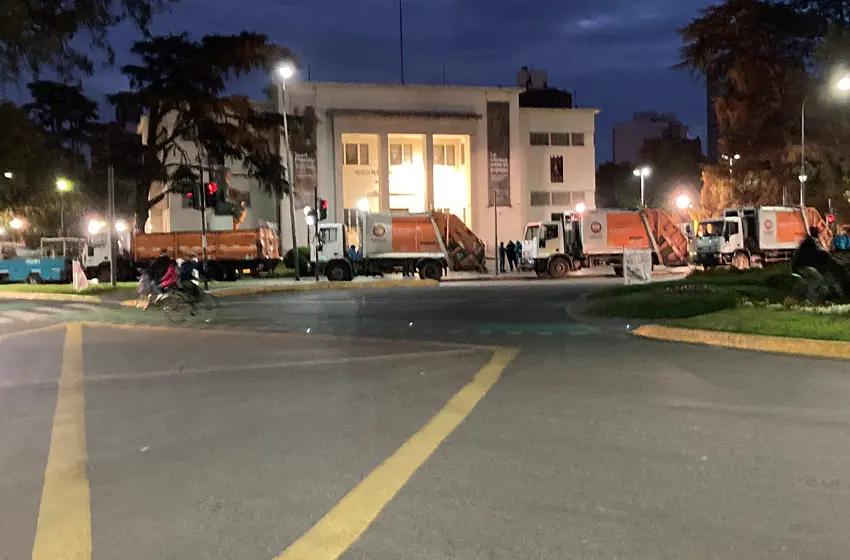 Paro y marcha de recolectores de residuos por pedido de mayor seguridad