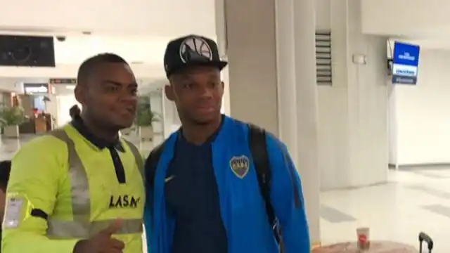 Por mal clima, el plantel de Boca atrasó su llegada a Ibagué
