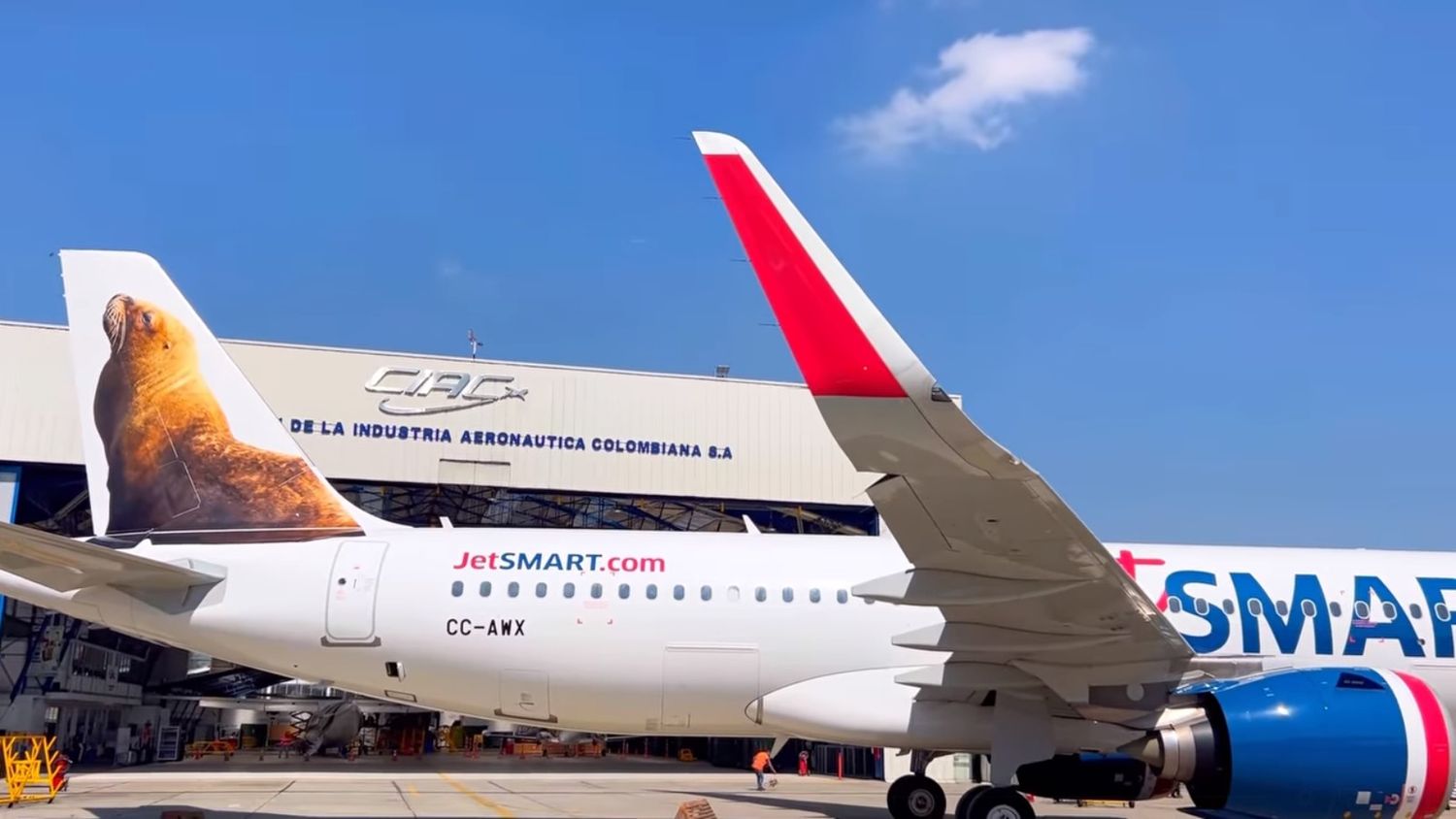 JetSMART Colombia recibió su primer Airbus A320neo y se asocia con CIAC para el mantenimiento