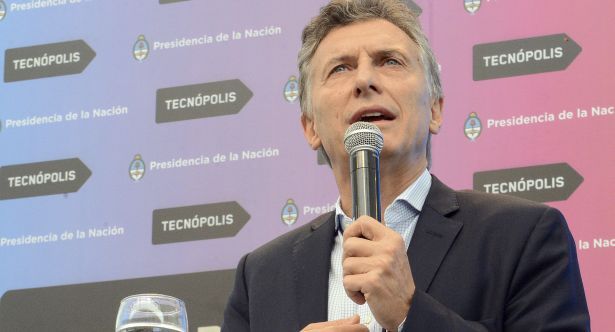 Sin Arroyo, Macri se reúne con dos mil intendentes