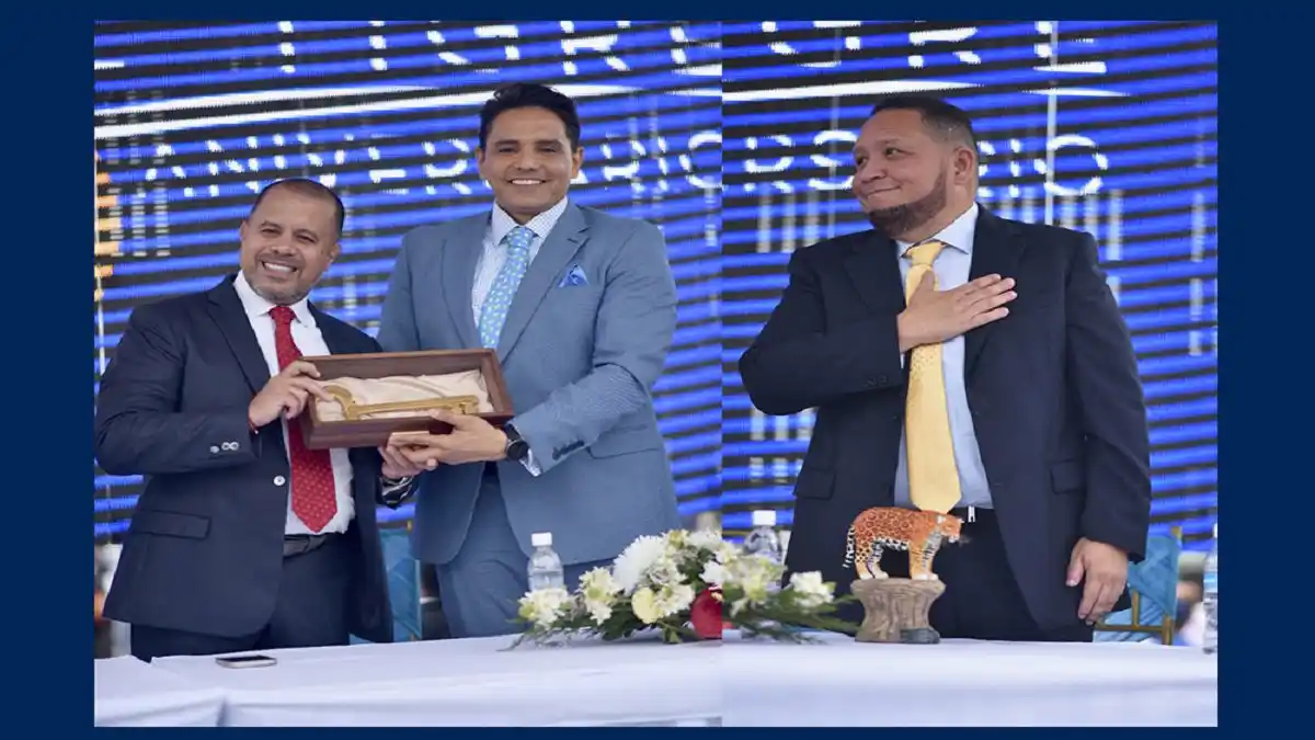 ¿LA GENERACIÓN DE CRISTAL? Alcalde Paraqueima pide disculpas por video donde regala un juguete sexual