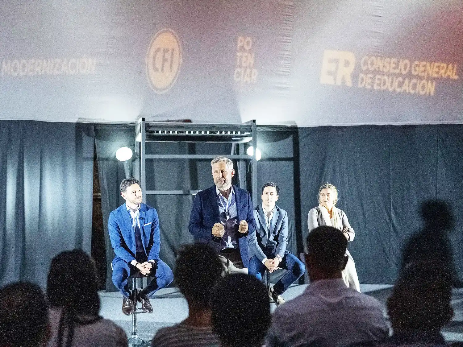 Entre Ríos lanzó un plan para incorporar innovación tecnológica en las aulas