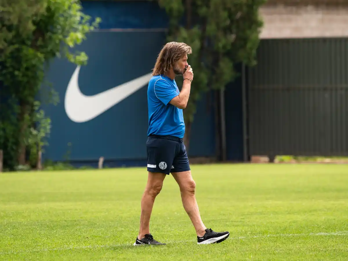 Insúa afirmó que San Lorenzo trabaja para “ganar algo” 