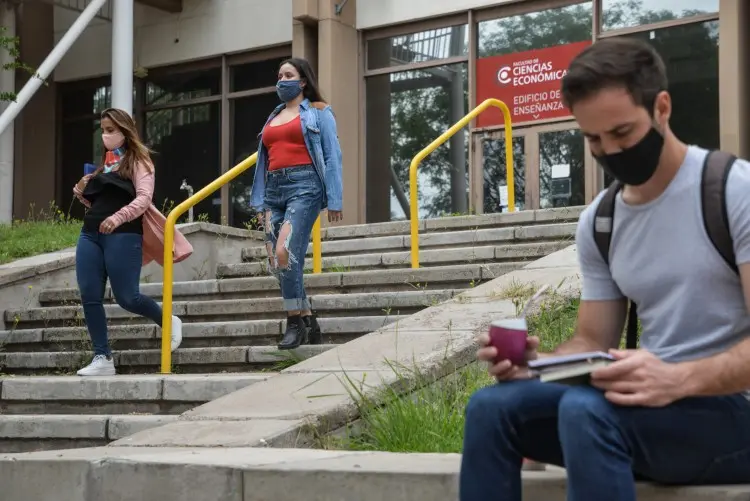 Educación: El Gobierno Nacional autorizó la presencialidad plena en Universidades 