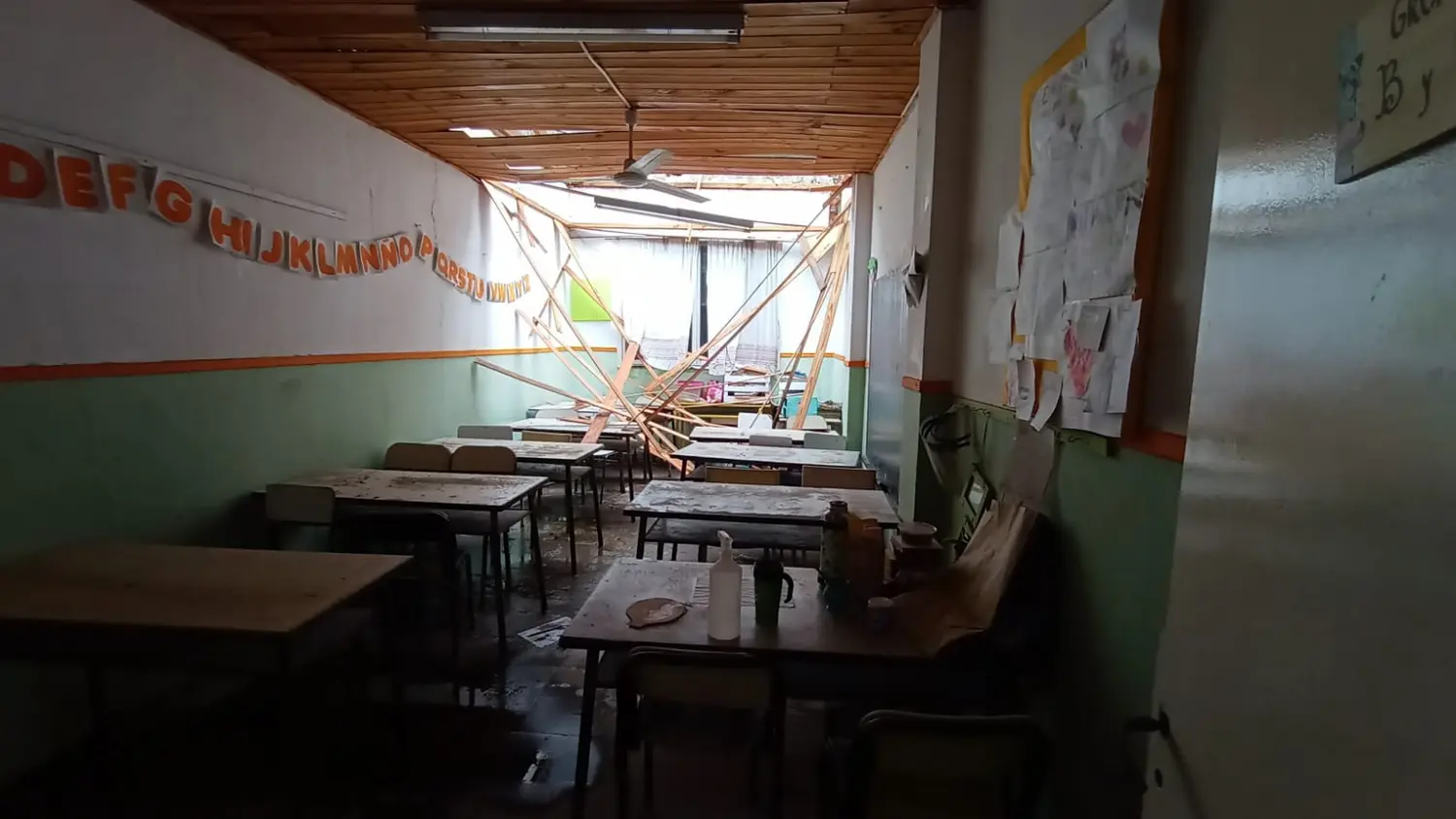 Tormenta: se voló el techo del CEC 801