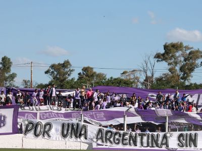 Un club del ascenso ironizó con el ‘3%’ en las redes sociales por los audios de Spagnuolo