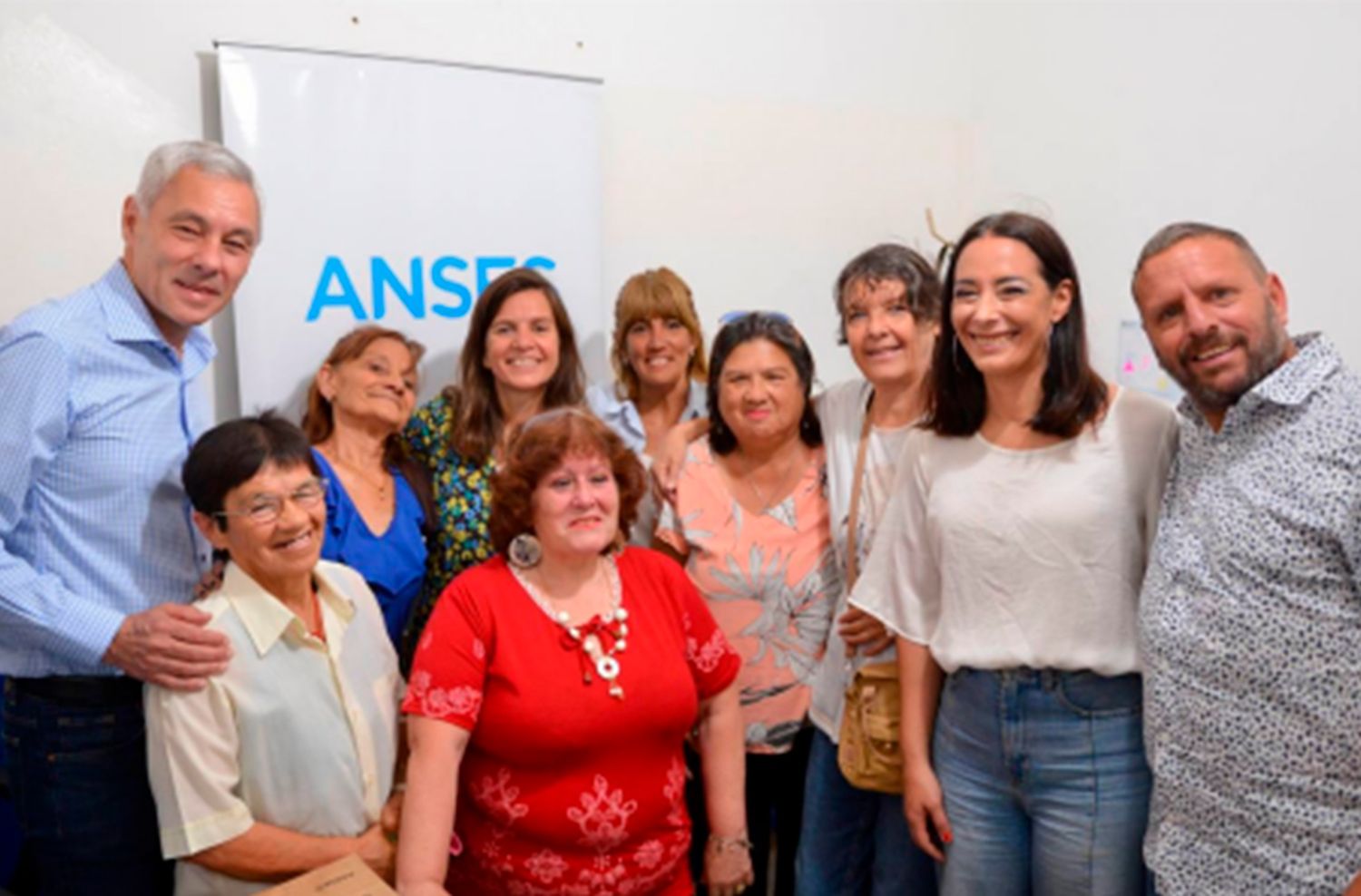 Raverta visitó el punto de atención de Anses en Berisso