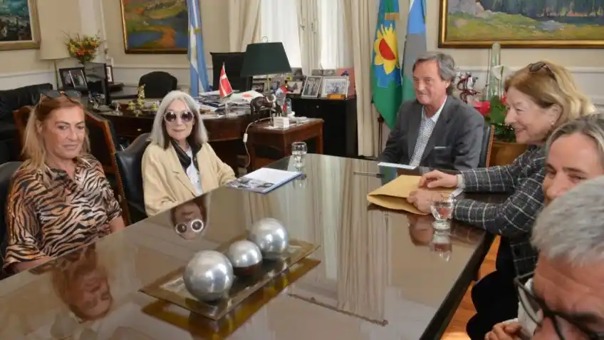 Los concejales de Tandil recibieron a María Kodama