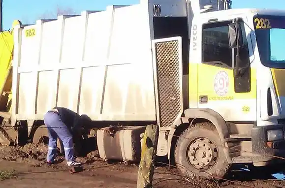 Camioneros se quejan del trato que reciben cuando llegan con mercadería a municipios