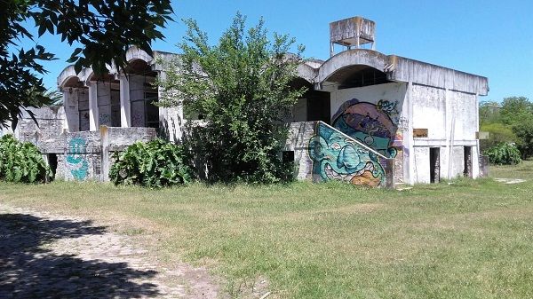 La Delfina: la postal del abandono 