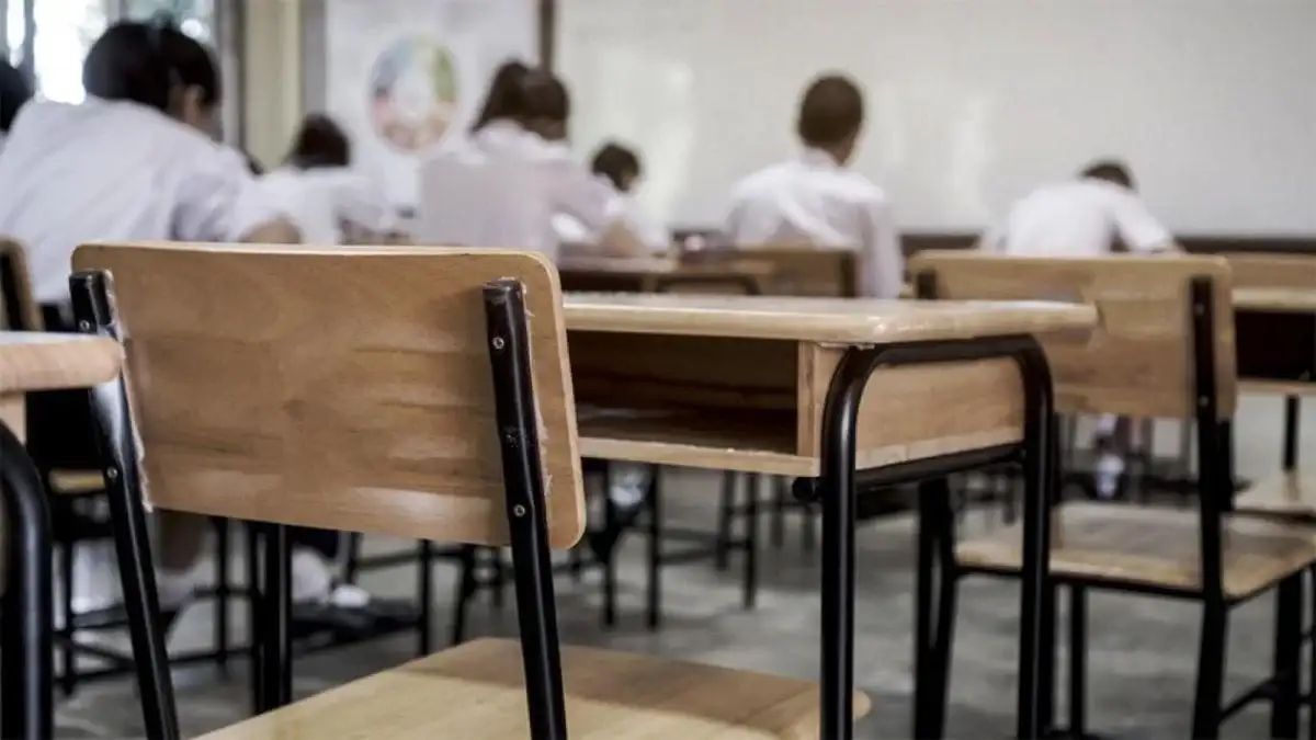 PISA 2025: faltar a clases se relaciona con peores aprendizajes