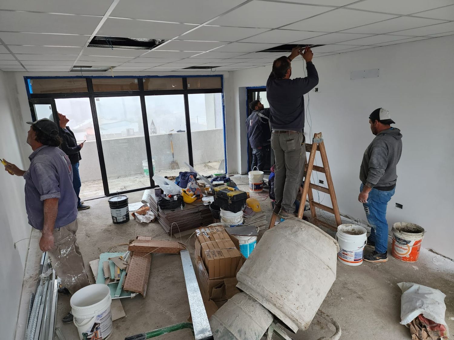 Avanzan las obras en la Escuela de Idiomas.